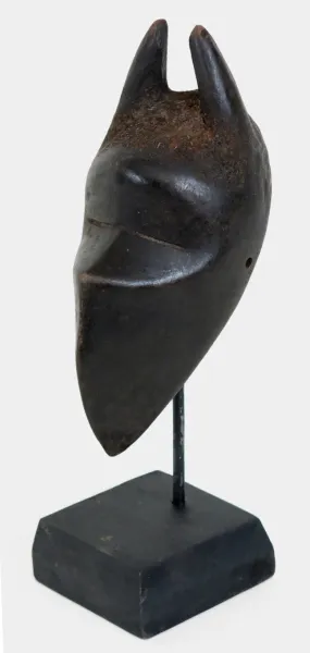 Dan Passport Mask on a Stand